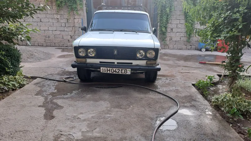 Ваз 2106 нахаду турибди