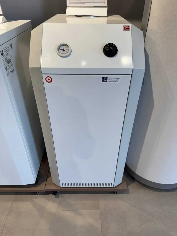 ЛЕМАКС Премиум 16-40 kW котел напольный газовый энергонезависимый