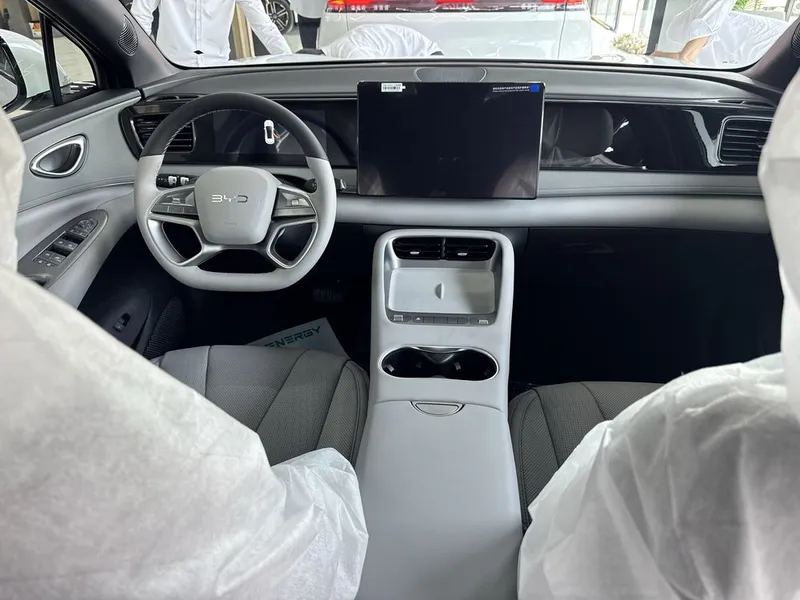 BYD Sealion 06 EV 520 km 5 BYD Sealion 06 EV 520 km 5