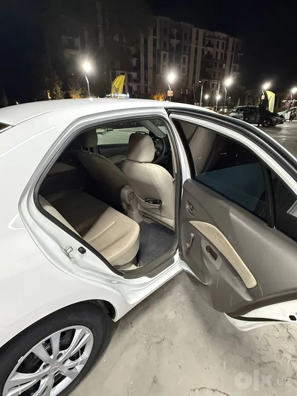 Tayota Yaris 2012 sedan 8 Tayota Yaris 2012 sedan 8