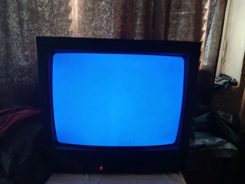 телевизор