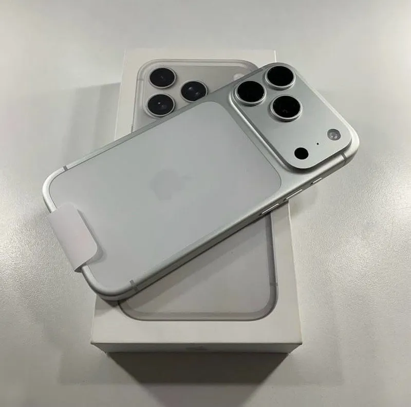 iPhone 17 Pro Silver 256gb 3