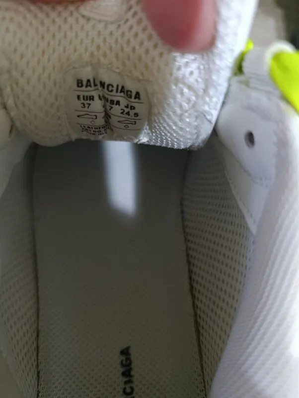 Женские кроссовки Balenciaga — фото 5