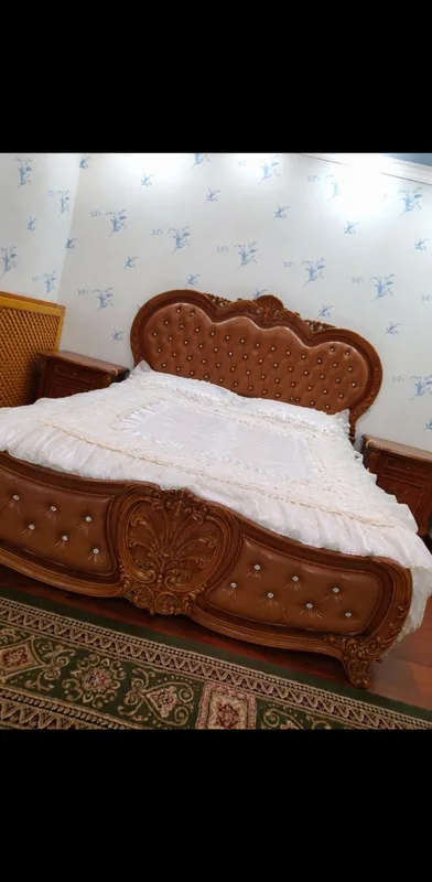 Продам кровать китайская хорошая