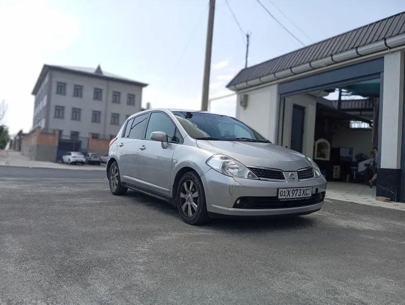 Nissan tida 1.6 2006 yil seriy maksimum 300$ li ishi bor narxi 5500$ 2 Nissan tida 1.6 2006 yil seriy maksimum 300$ li ishi bor narxi 5500$ 2