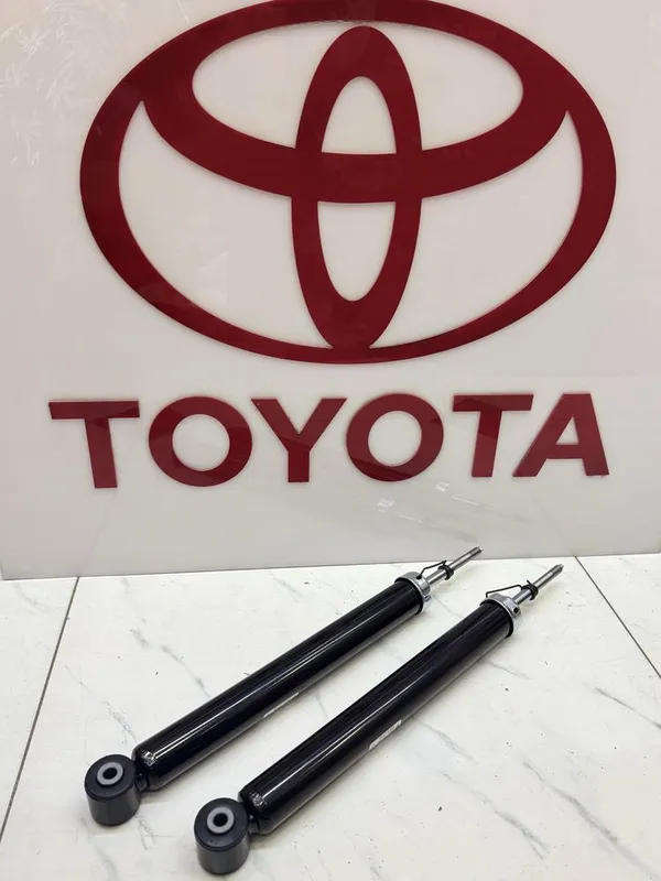 Амартизатор задние Toyota Yaris 2 Амартизатор задние Toyota Yaris 2