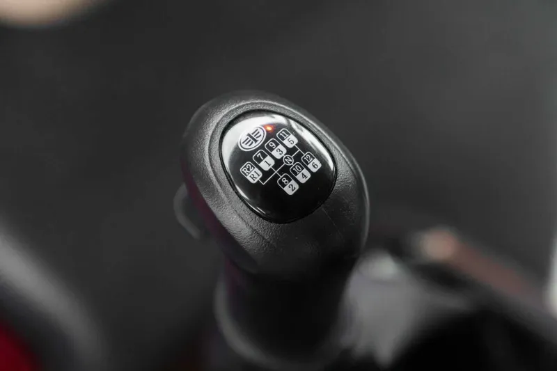 Сотувда мавжуд! Седельный тягач FAW JH6 CNG 4x2 — фото 7 Сотувда мавжуд! Седельный тягач FAW JH6 CNG 4x2 — фото 7