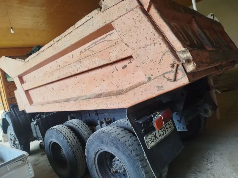 Kamaz sotiladi xolati ideal — фото 3