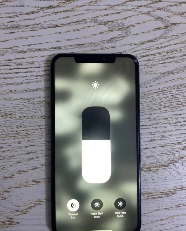 iPhone XS Max 5 iPhone XS Max 5