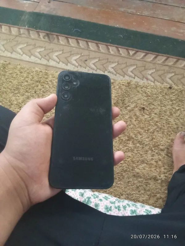 samsung galaksi A24 1