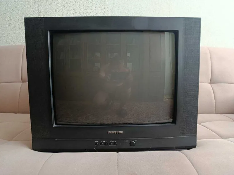 Телевизор SAMSUNG
