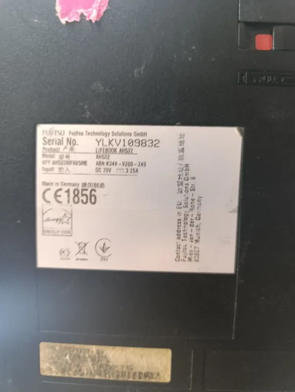 Notebook sotiladi 5