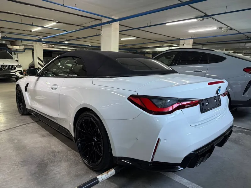 BMW M4 Competition Cabrio — фото 1