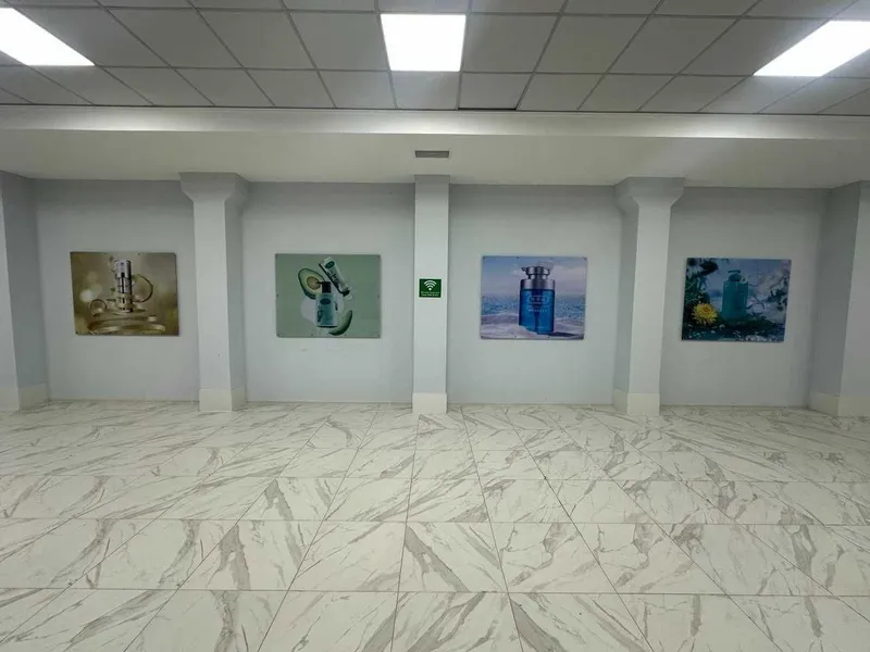 Рамки из оргстекла на заказ — фото 5