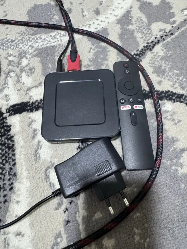 Srochna Tvbox sotiladi smart qiladigon. 3 Srochna Tvbox sotiladi smart qiladigon. 3