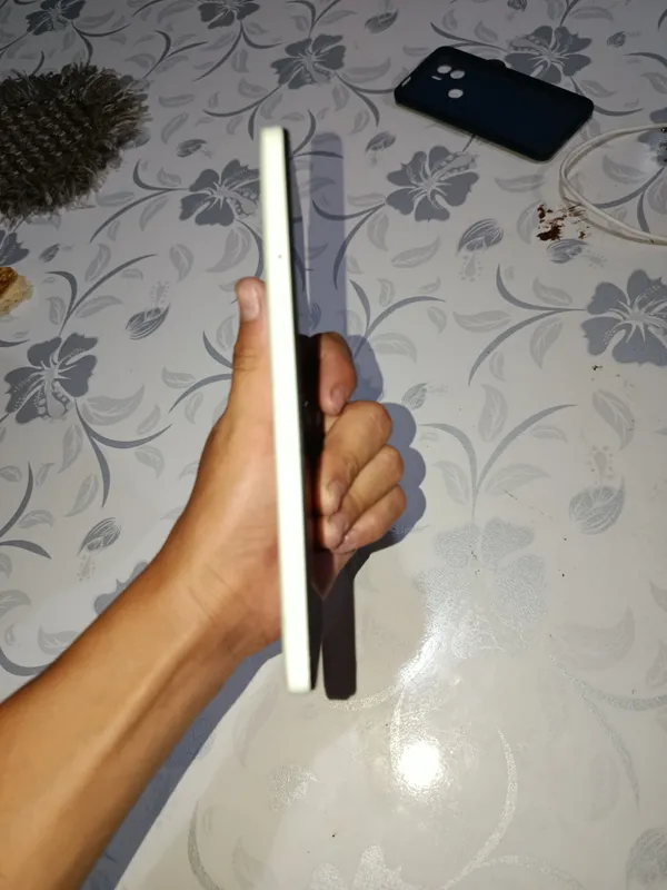 Redmi A2+ yangi nuhsoni yoq aybi yoq smartfon 1