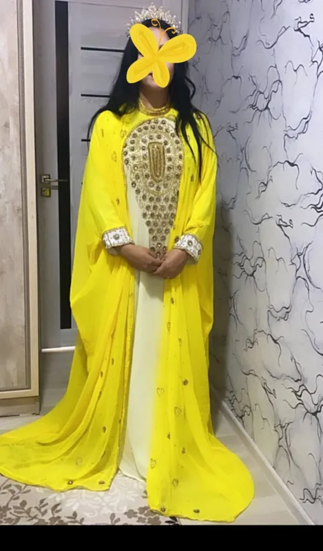 abaya, yaxshi xolatda, bur matta kyilgan