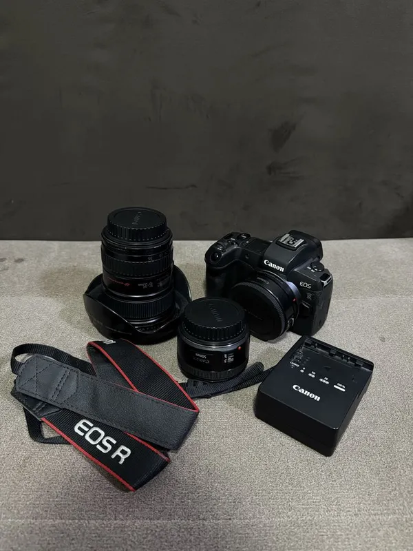 Canon R. :16-35 f2.8 :50 f1.8 1 Canon R. :16-35 f2.8 :50 f1.8 1