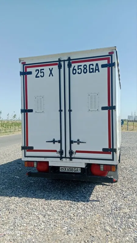 Isuzu 34 000 ming $ 2 Isuzu 34 000 ming $ 2