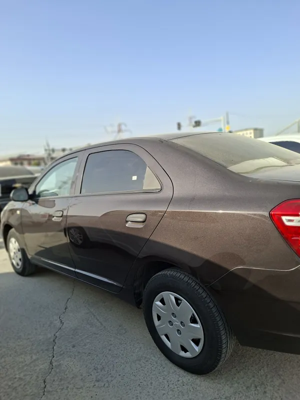 Chevrolet cobalt 5