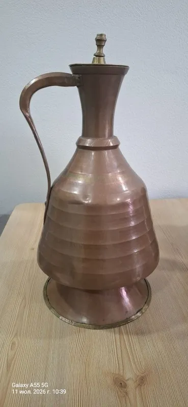 Старинный медный сосуд ручной чеканки. Антиквариат. 1