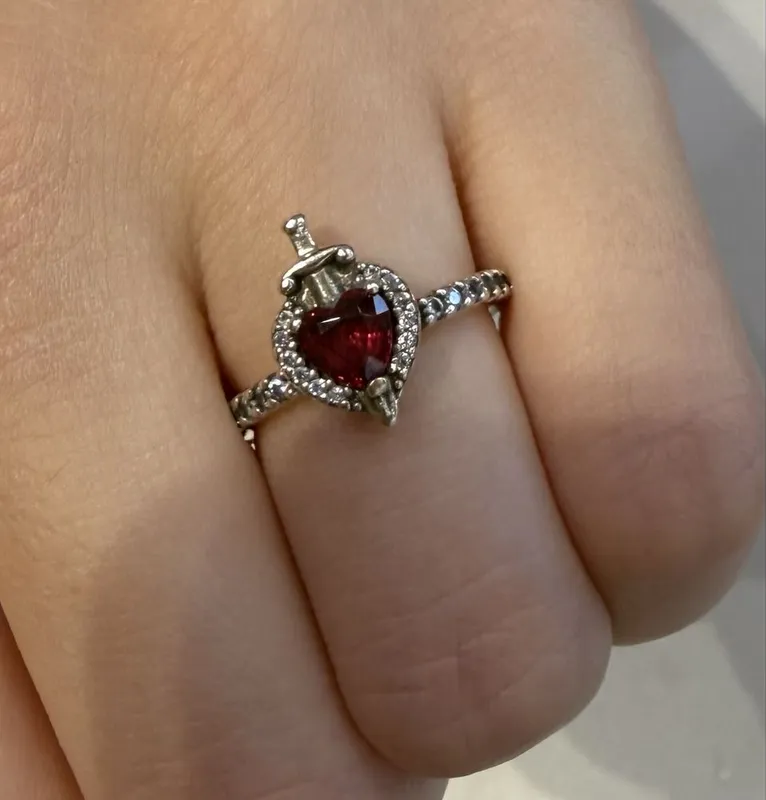 Кольцо оригинальное Pandora Disney Villains Evil Queen Ring 1 Кольцо оригинальное Pandora Disney Villains Evil Queen Ring 1