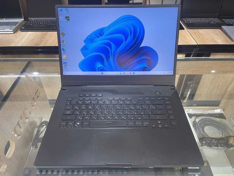 ASUS ROG ZEPHYRUS G1 Ryzen 7-4800HS GTX 1660 Ti 6 gb ram 16 512 ssd 1 ASUS ROG ZEPHYRUS G1 Ryzen 7-4800HS GTX 1660 Ti 6 gb ram 16 512 ssd 1