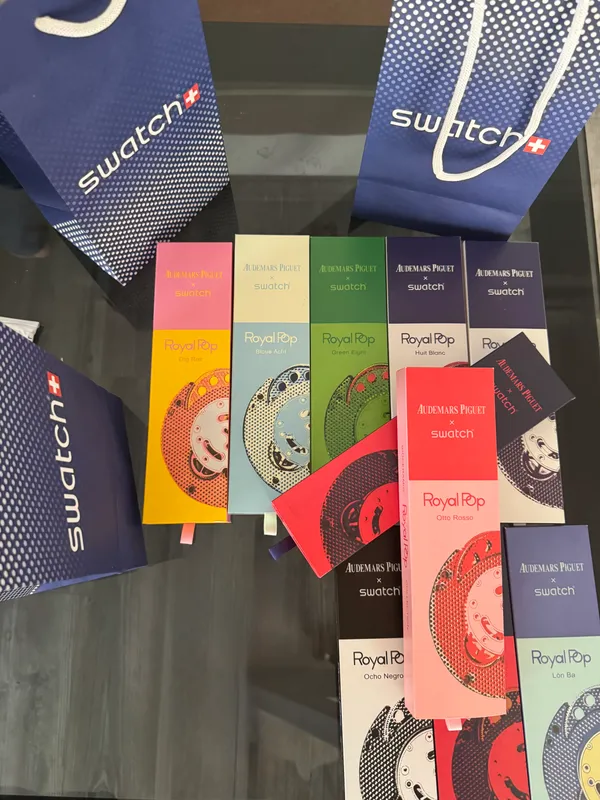 AP x Swatch Royal Pop 1:1