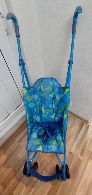 Детская коляска.
