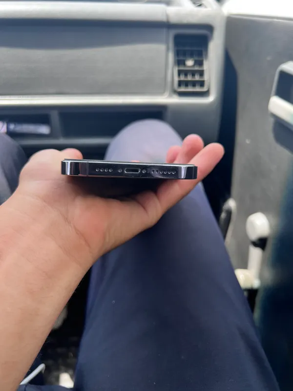 Ayfon 14pro max kar dak bor yom 77 pamit128gb — фото 2