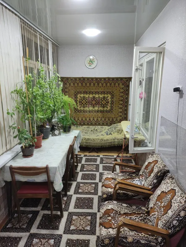 Продается квартира 3/3/5 м.Карасу 6, ул.Риштанская