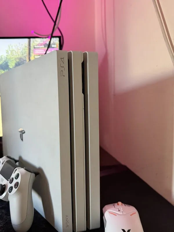 Playsition 4 pro 1 TB 3 Playsition 4 pro 1 TB 3