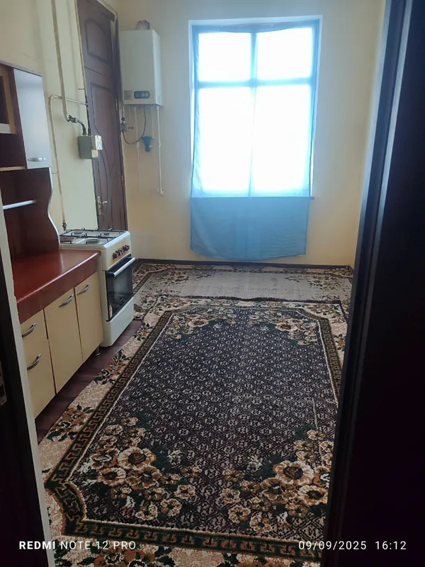 Oilaga ijaraga beriladi.Manzil Agora oldi (Airaport yoʻli)9 dom 5 xona