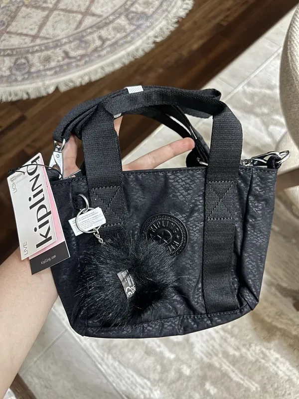 KIPLING brend sumka KIPLING brend sumka