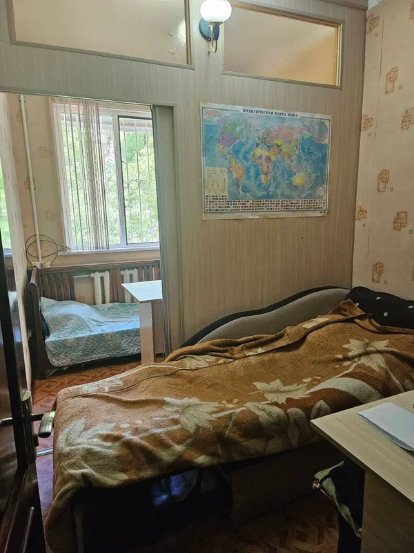 Продаётся просторная 4-комнатная квартира (4/2/5) 5 Продаётся просторная 4-комнатная квартира (4/2/5) 5