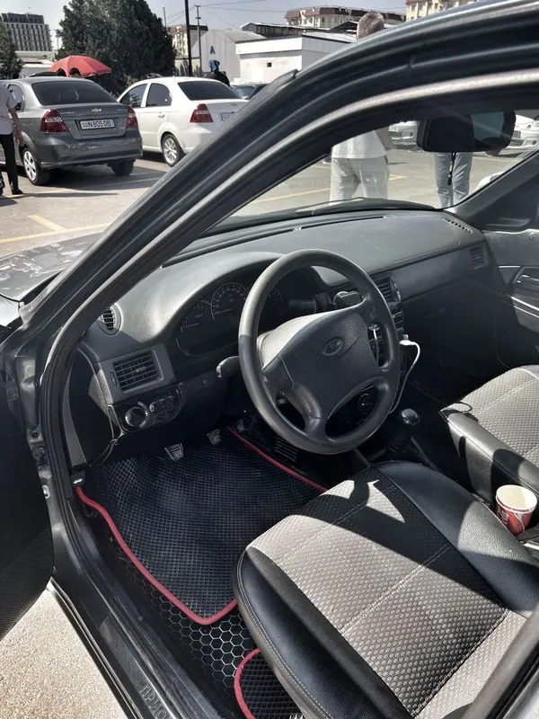 Lada Priora 2172 6