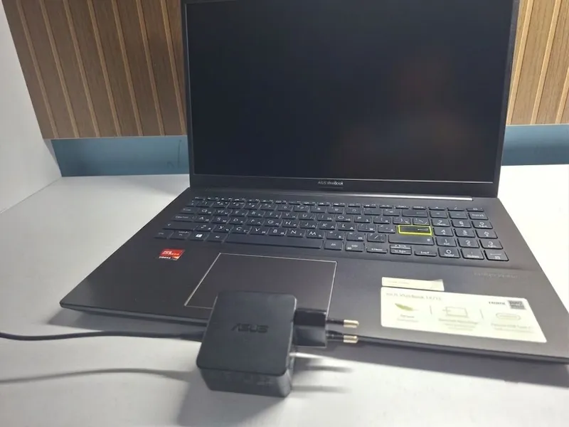 ASUS VivoBook 15 | Ryzen 7 | 16GB RAM | 512GB SSD 2