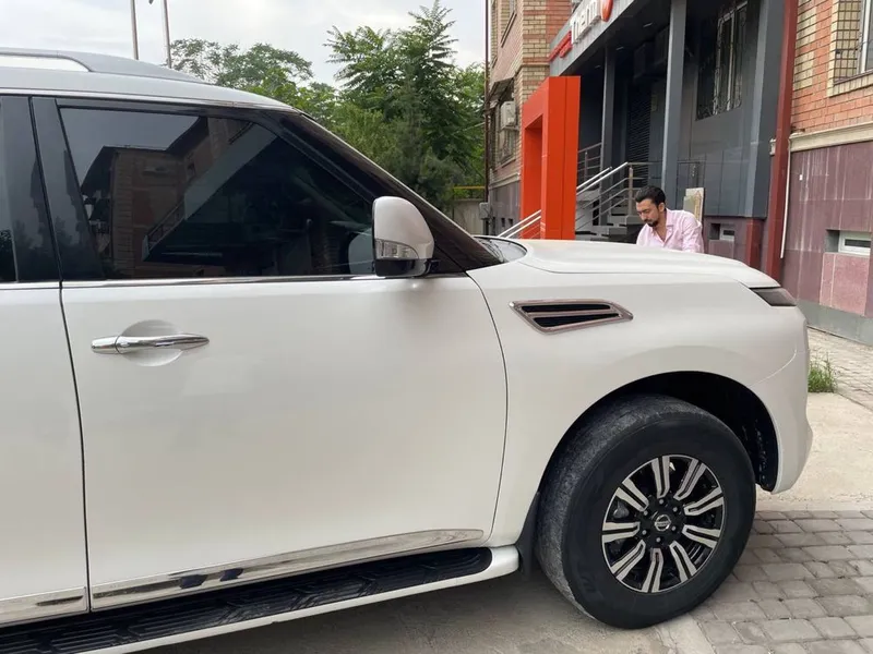 Nissan patrol titanium — фото 4