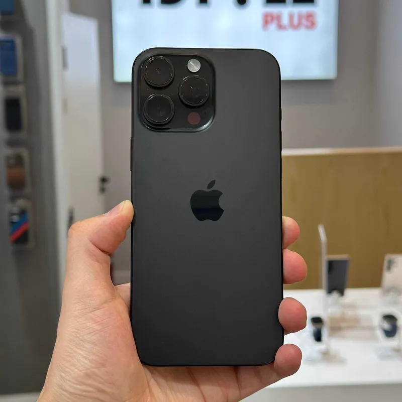 iPhone 16 Pro Max Black Titanium 256GB HALOL NASIYA