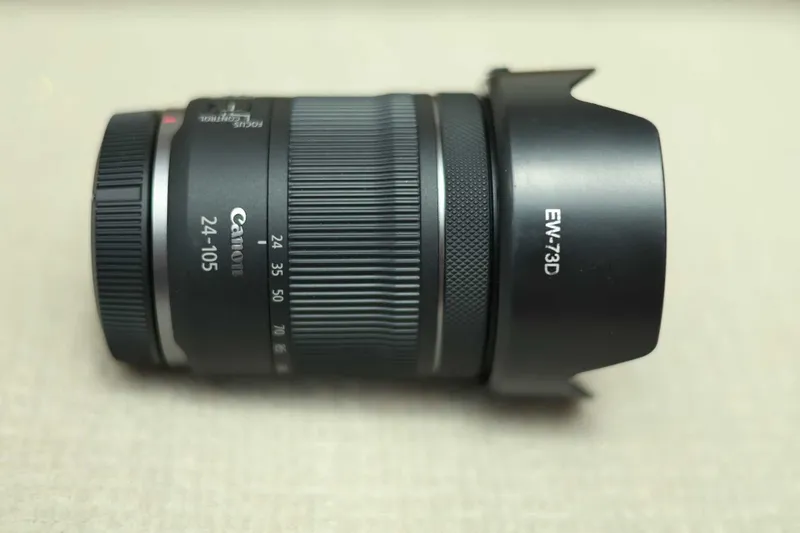 Canon RF 24-105mm f/4-7.1 IS STM 1