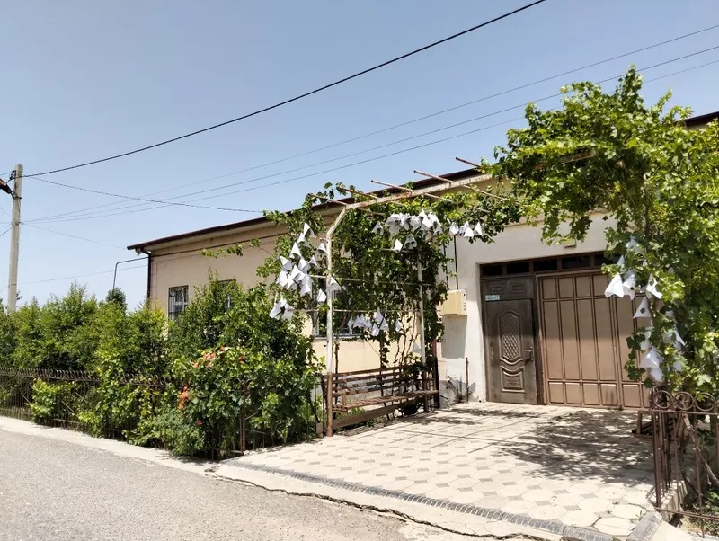 6 sotixli katej sotiladi Qarshi tuman, Yangi Xonabod massiv. 3xonali