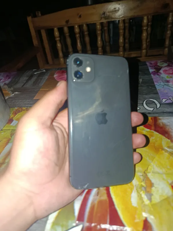 iphone 11 sotiladi — фото 1