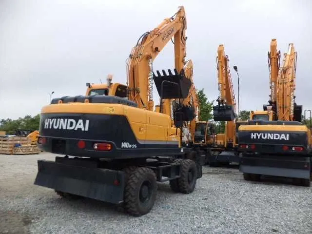 Excavator Экскаватор arenda usluga аренда услуга