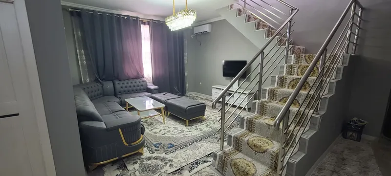 Уй сотилади 2хонали 77кв+130 кв(мансарт) 1 Уй сотилади 2хонали 77кв+130 кв(мансарт) 1
