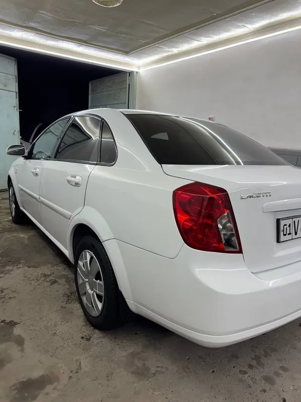 Lacetti 2010 sotiladi 5 Lacetti 2010 sotiladi 5
