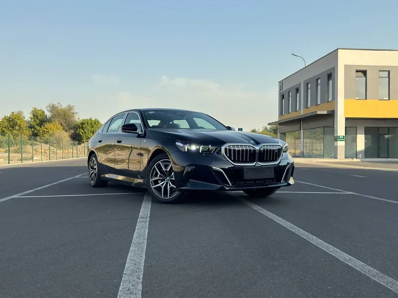 Bmw i5 40L M Paket 2