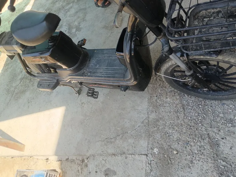 Elektrovelik sotiladi, holati yaxshi 1 qo'l minilgan 3 Elektrovelik sotiladi, holati yaxshi 1 qo'l minilgan 3