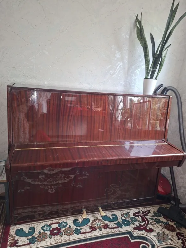 Pianino Krasnoy oktyabr 1 Pianino Krasnoy oktyabr 1
