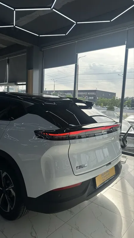 Dongfeng aelous L7 ev — фото 3