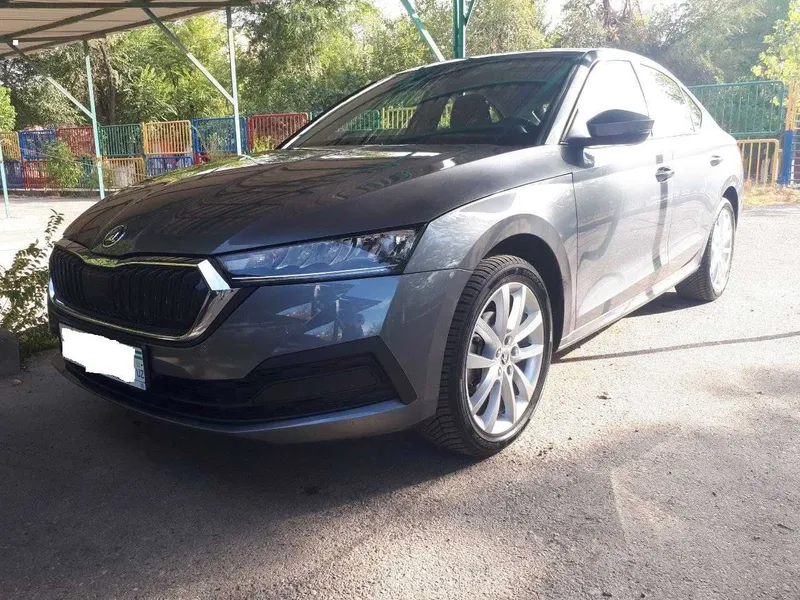 Продается Skoda Octavia 1.4 2021 года